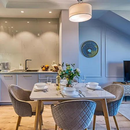 314 Z Widokiem Na Morze, Basenem I - 5d Lägenhet Niechorze